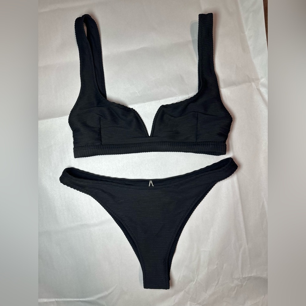 Black Ribbed “Sun, Sand, Rinse, Repeat” Bikini Set + Extra green top